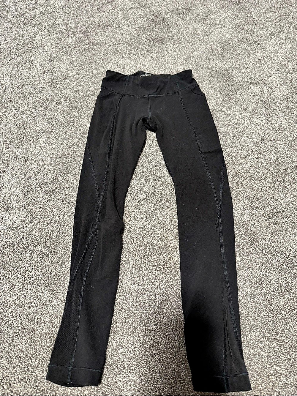 Athleta Girl Mesh Stash Your Treasures Tight Black Athletic Leggings Size XS (6)